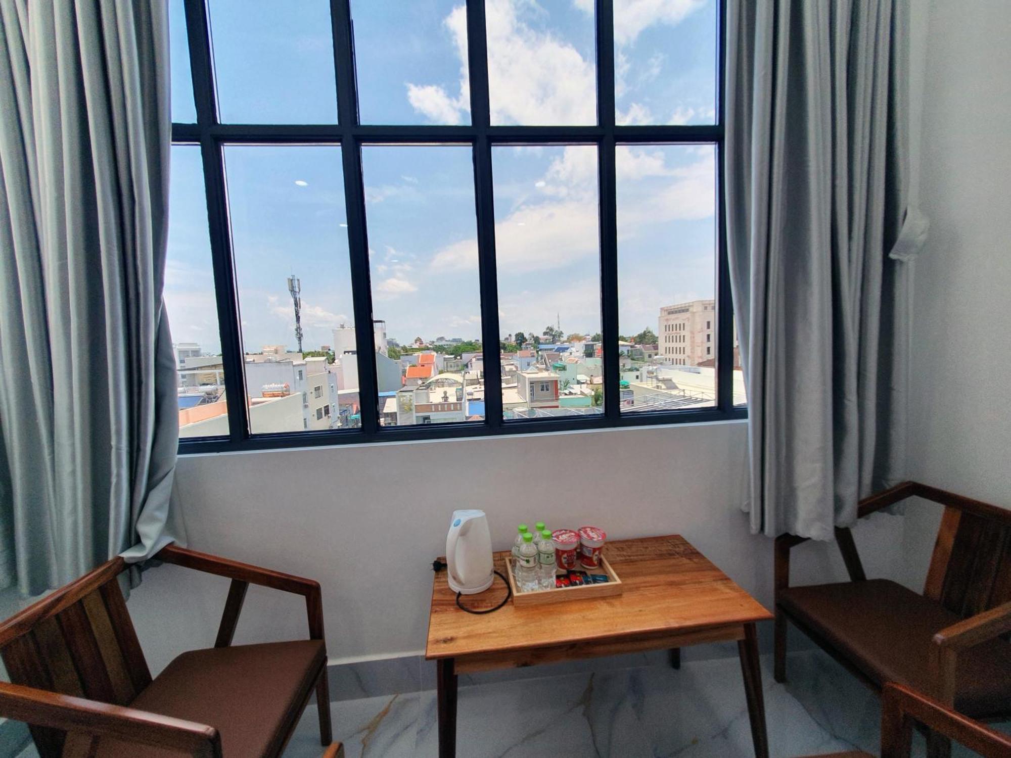 Hero Hostel & Billiards 쩌우독 외부 사진