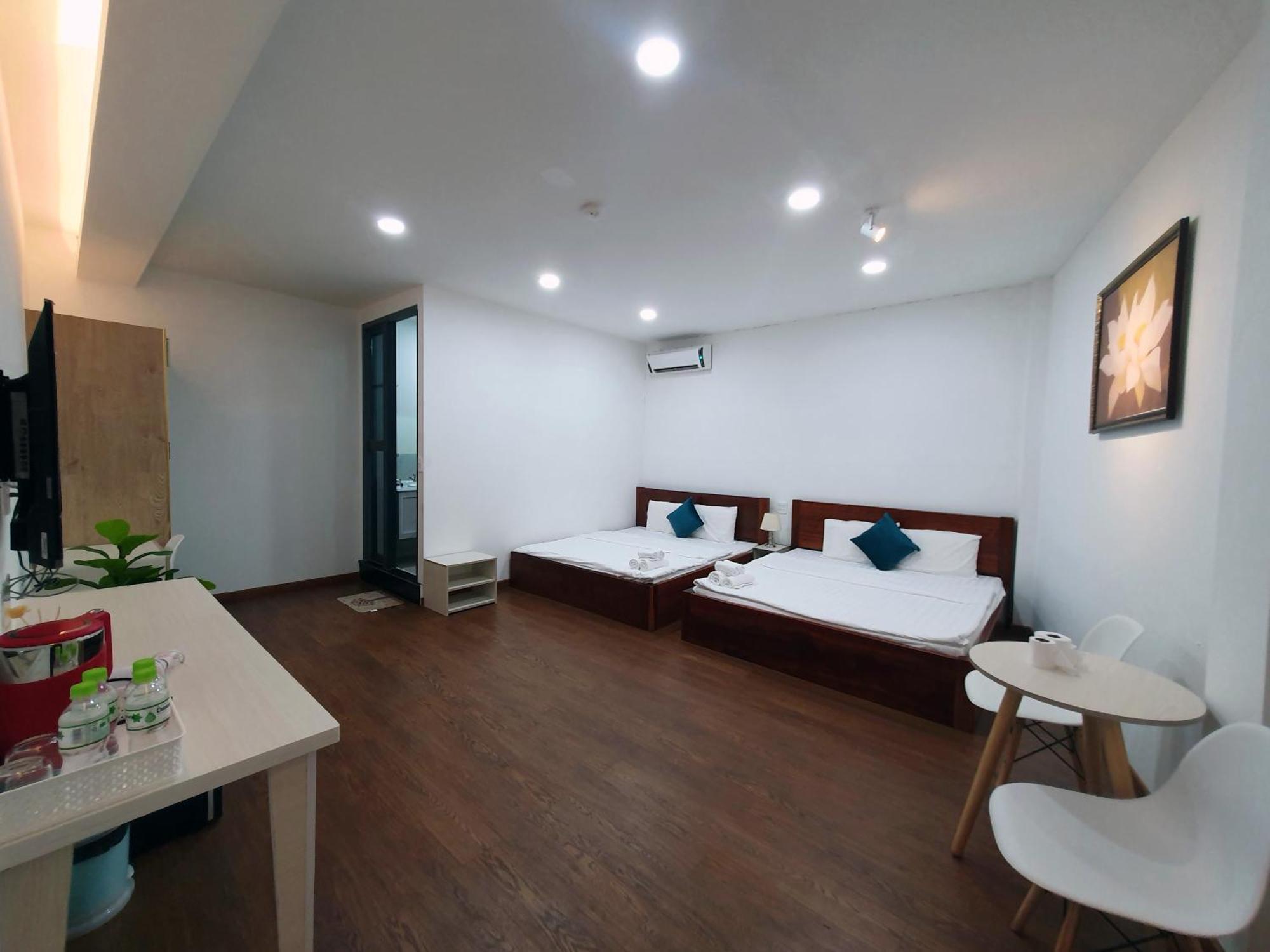 Hero Hostel & Billiards 쩌우독 외부 사진