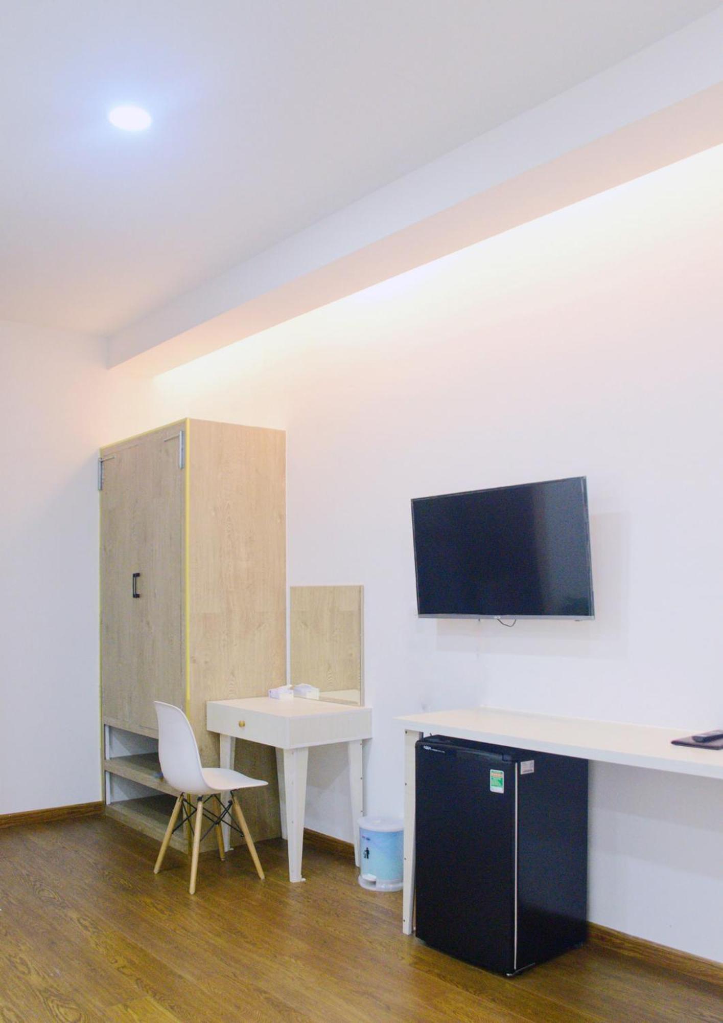 Hero Hostel & Billiards 쩌우독 외부 사진