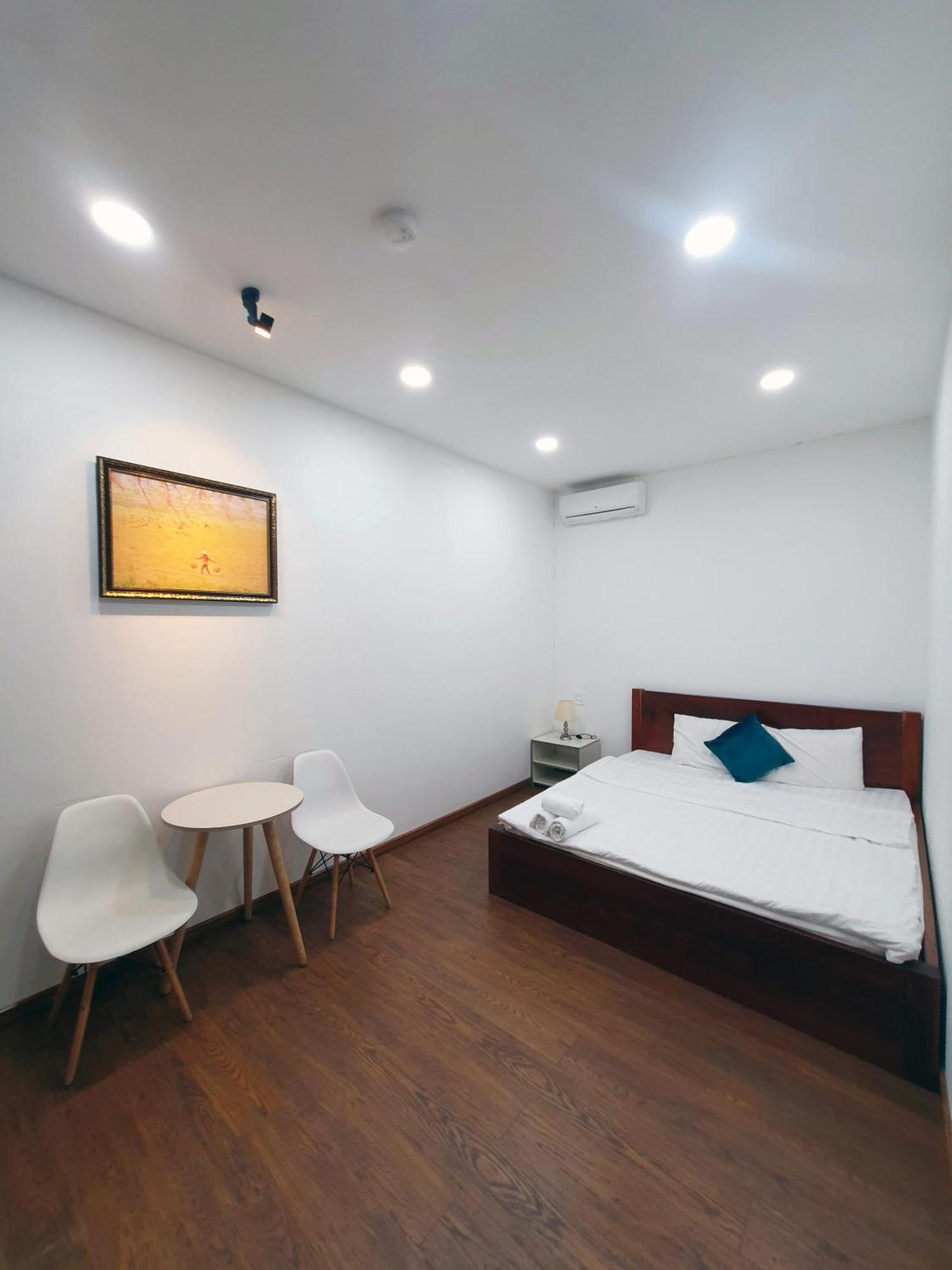 Hero Hostel & Billiards 쩌우독 외부 사진